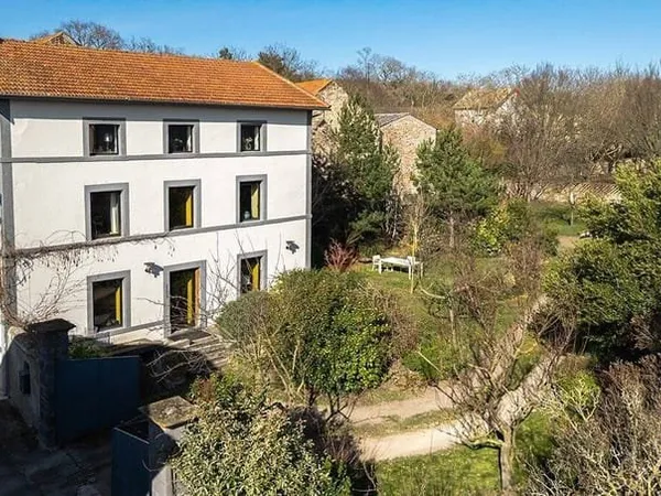 Maison 5 pièces 189 m²