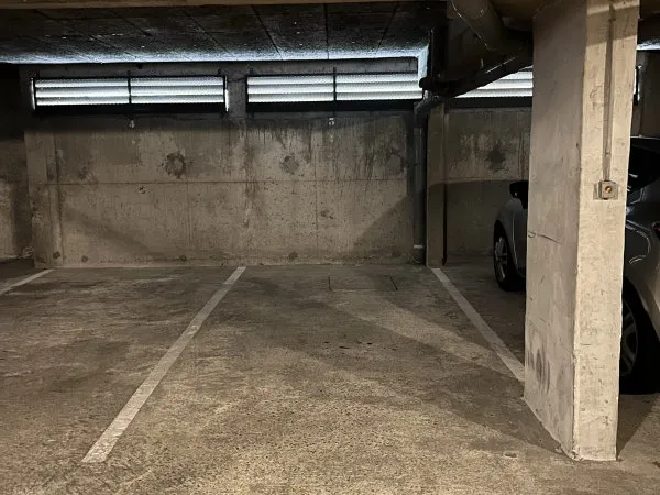 Parking couvert