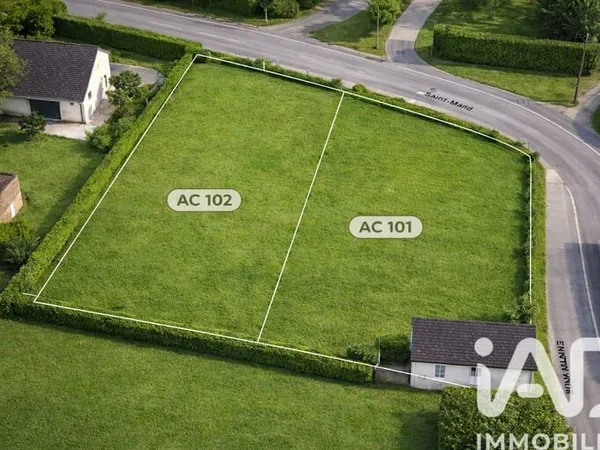 Terrain 1362 m²