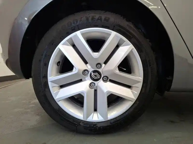 Renault Clio tce 90 — photo 14