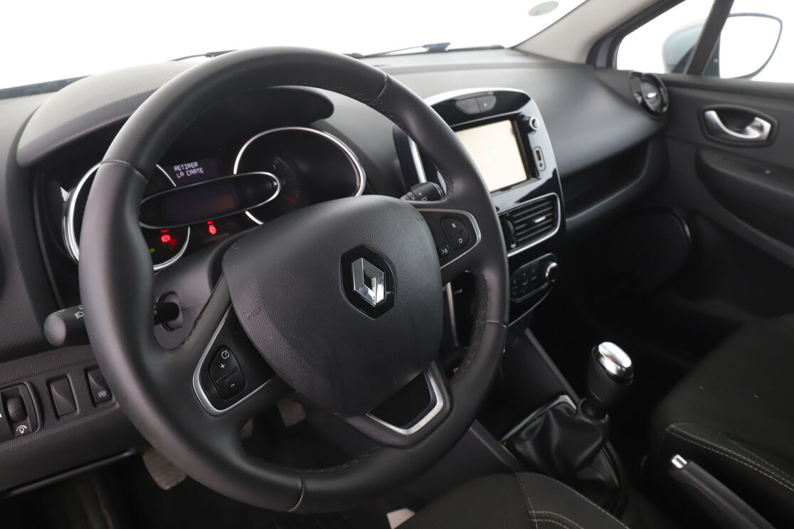 Renault Clio 1.5 dCi Energy Zen — photo 10