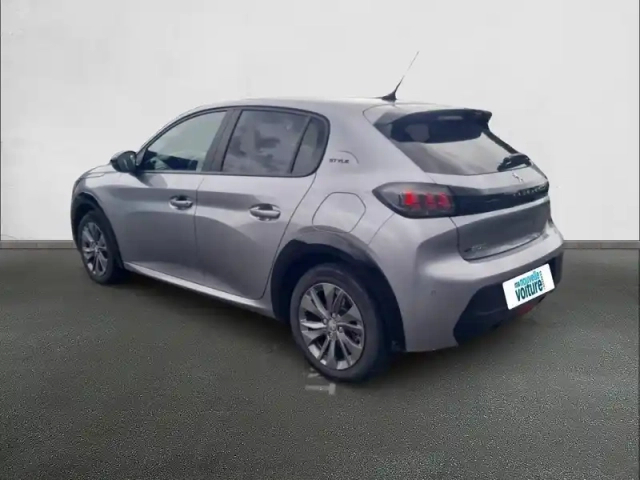 Peugeot 208 electrique 50 kwh 136ch — photo 7