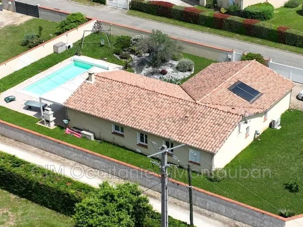 Maison de plain-pied 6 pièces 149 m²