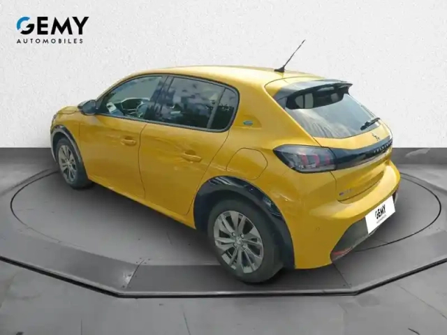 Peugeot 208 electrique 50 kwh 136ch — photo 7