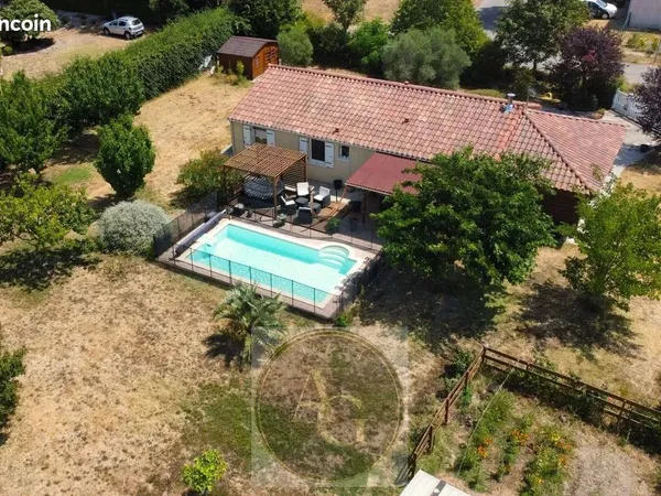 Villa 6 pièces 117 m²