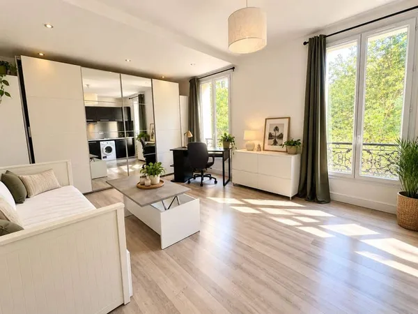 Studio 1 pièce 24 m²
