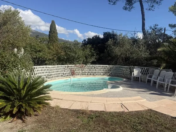 MAISON 5 PIECES DE PLAIN PIED