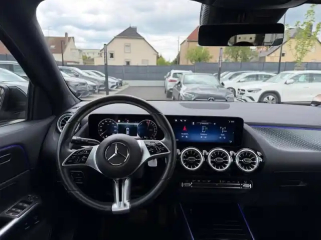 Mercedes Gla 250 e progressive line — photo 31