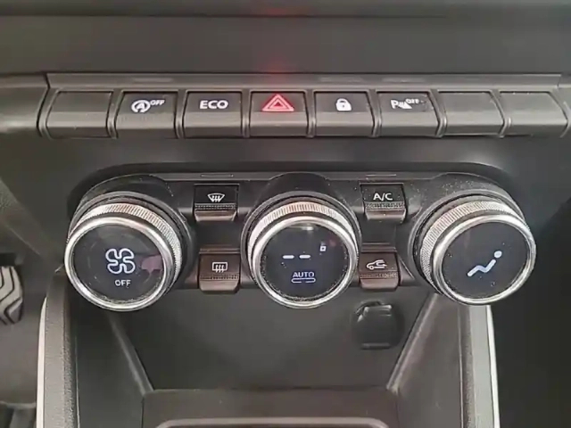 Dacia Duster blue dci 115 4x2 — photo 20