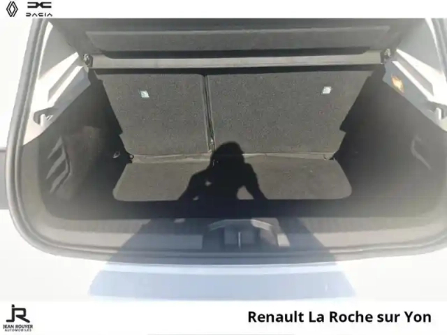 Renault Clio 1.5 blue dci 100ch evolution — photo 7