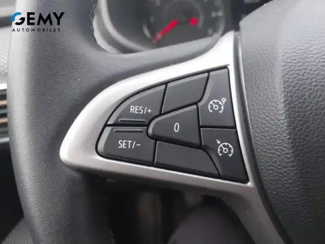 Dacia Sandero eco-g 100 — photo 32