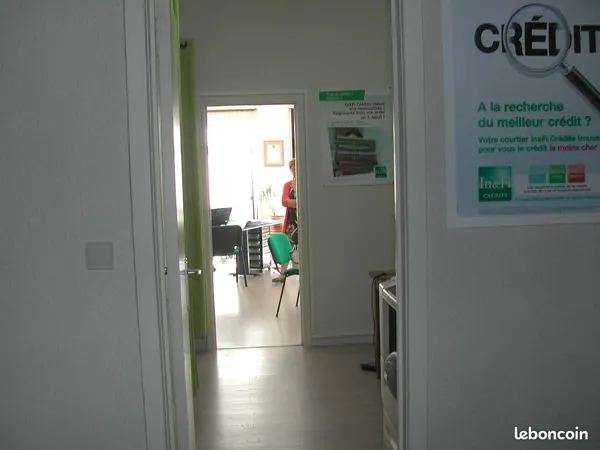 Bd Liberté, 50m2, bureaux 930/mois HC