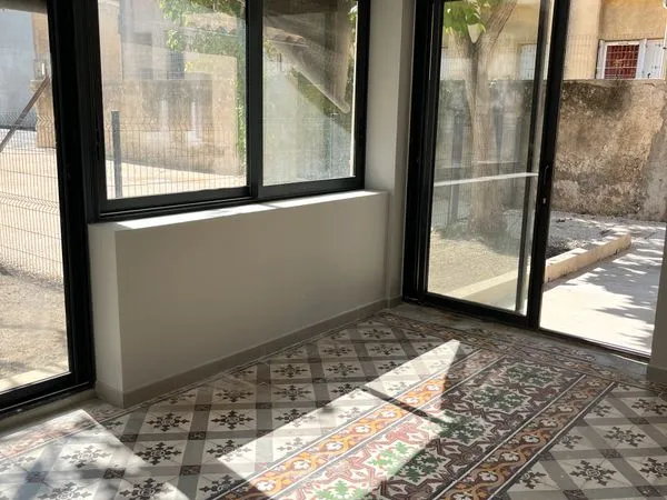T3 rénové - jardin - climatisation - stationnement