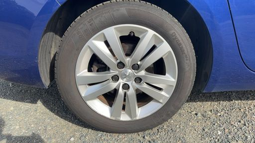 Peugeot 308 SW 1.5 BlueHDi 130 EAT6 - Active Business – 2019 – 146443 km – Diesel – Boîte Automatique — photo 41
