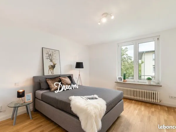 Chambre Location Marseille 2p 50m² 280€