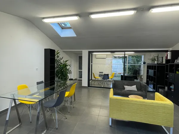 Loue bureau 50m² La Pomme 13011