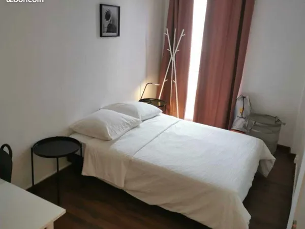 Loue Chambre Étudiant dans Appartement de 90m2
