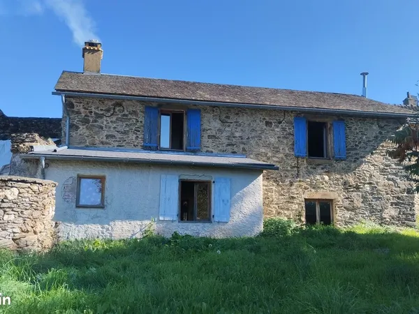 Maison, jardin, forêt, à vendre proche d'Alban