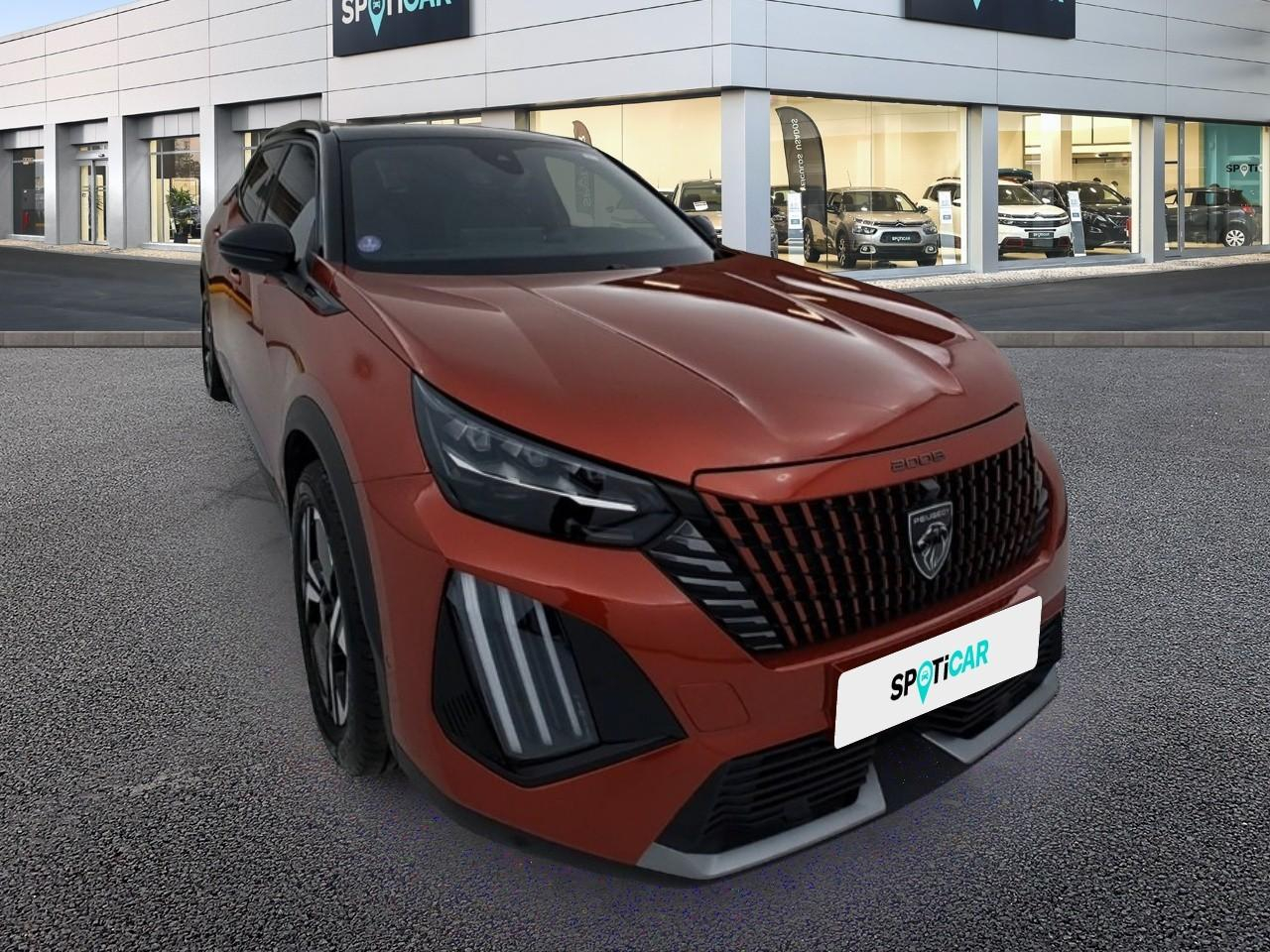 Peugeot 2008 puretech 130 s&s eat8 gt — photo 3