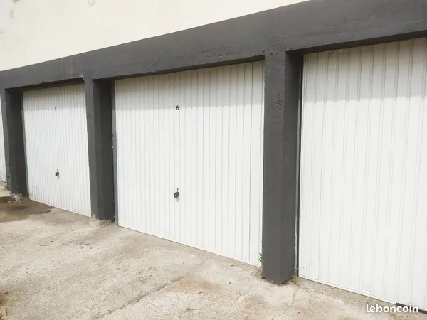 Garage / Box - Remicourt Proche Centre