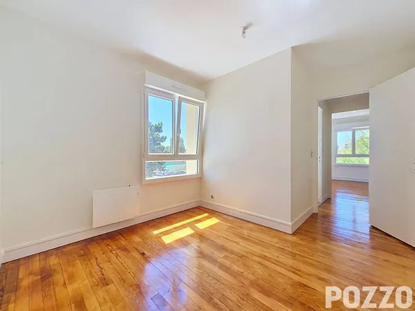 Appartement 5 pièces 84 m²