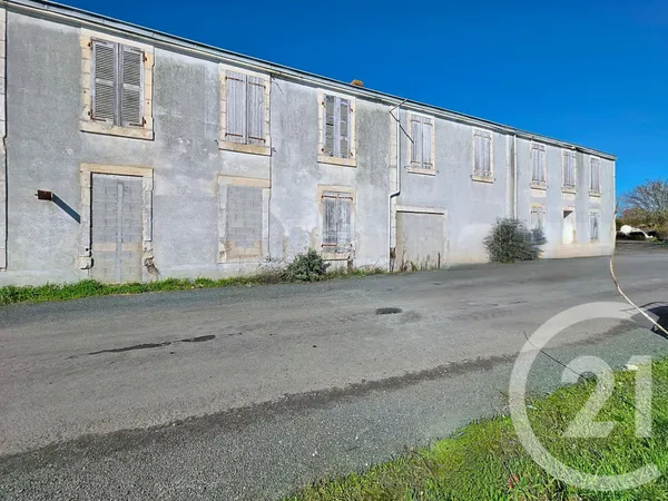 Maison 10 pièces 240 m²