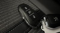 Peugeot 3008 HYBRID 225ch Allure e-EAT8 — photo 16
