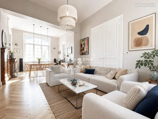Maison 6 pièces 190 m²