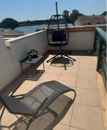 Magnifique duplex climatise meuble
