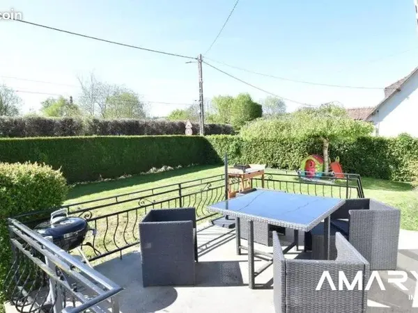 Propriété 4 pièces 83 m²