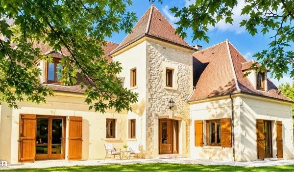 Domaine du Lys villa avec piscine