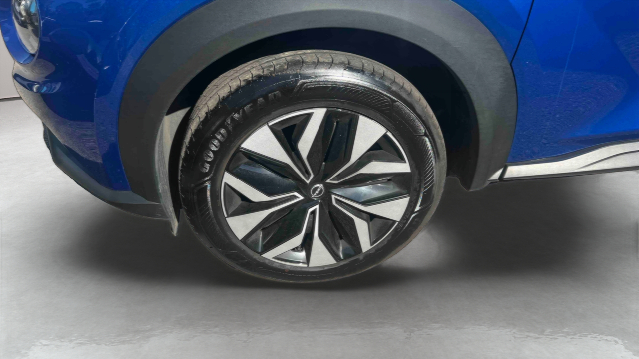 Nissan Juke HYBRID 143 — photo 14