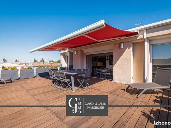 Appartement 4 pièces 154 m²
