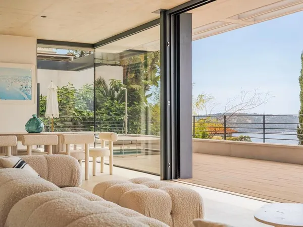 Villa 5 pièces 150 m²