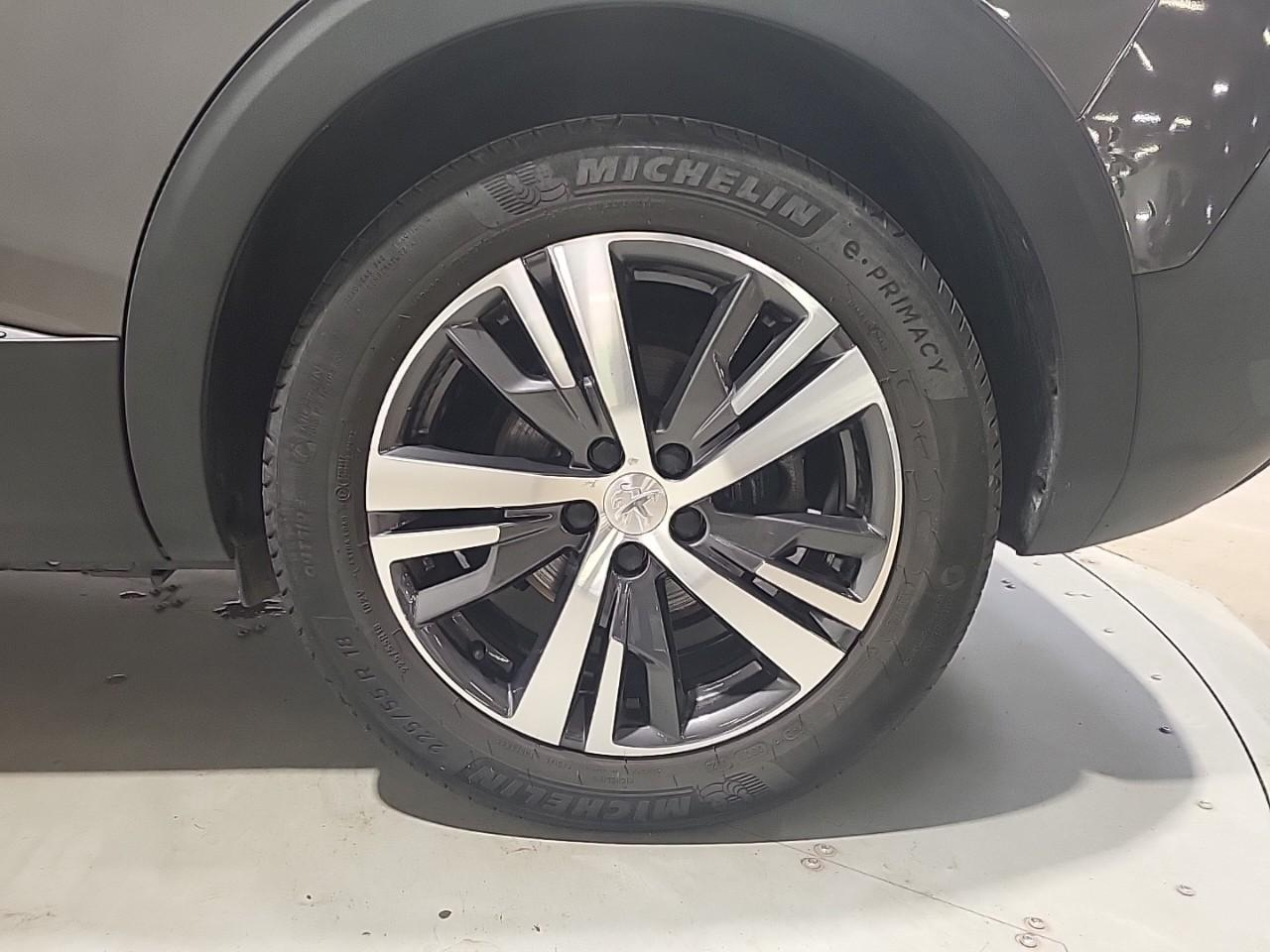 Peugeot 5008 bluehdi 130ch s&s eat8 allure pack — photo 16