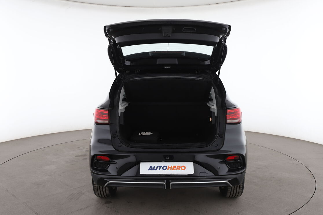 MG ZS EV Autonomie Etendue Luxury 70 kWh — photo 15