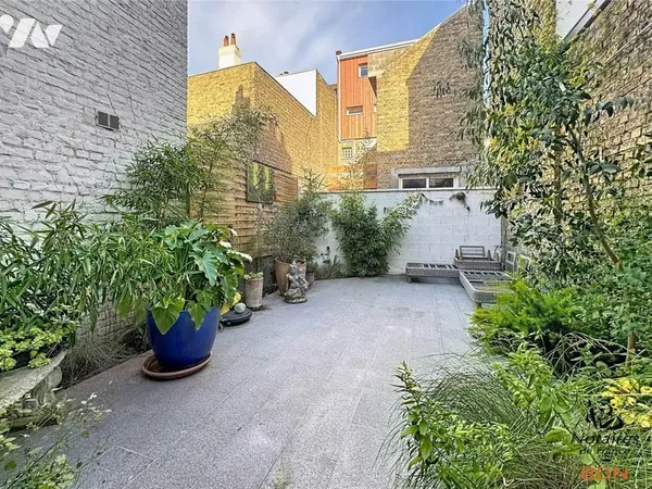 Maison 6 pièces 177 m²