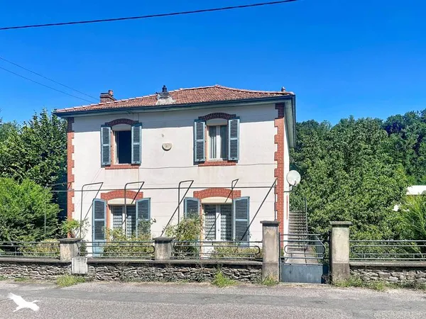 Maison 5 pièces 140 m²