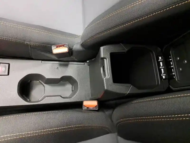 Dacia Jogger eco-g 100 7 places gsr2 — photo 36