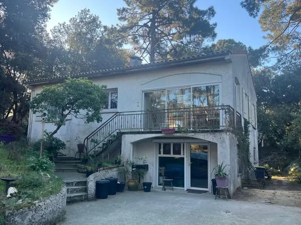 Maison 3 pièces 138 m²