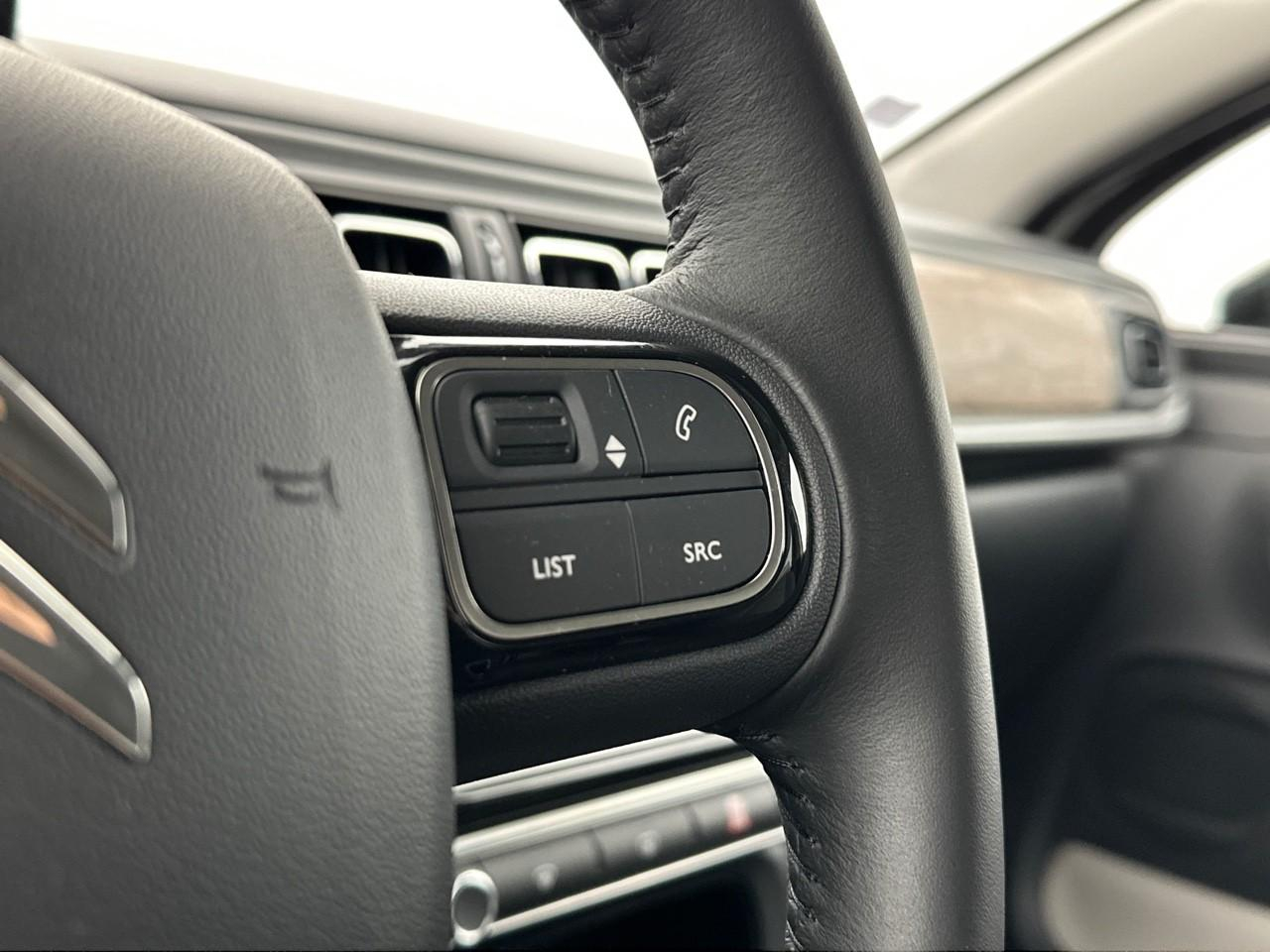 Citroën C3 puretech 83 s&s bvm5 shine pack — photo 18