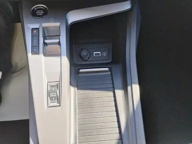 Peugeot 408 hybrid 145 e-dcs6 allure — photo 24