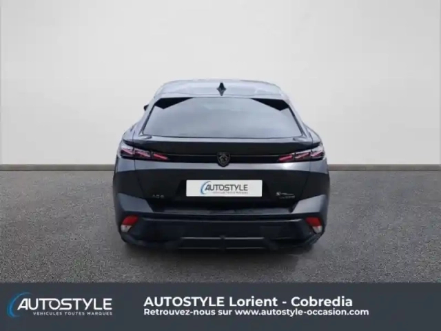 Peugeot 408 phev 225ch gt e-eat8 — photo 5