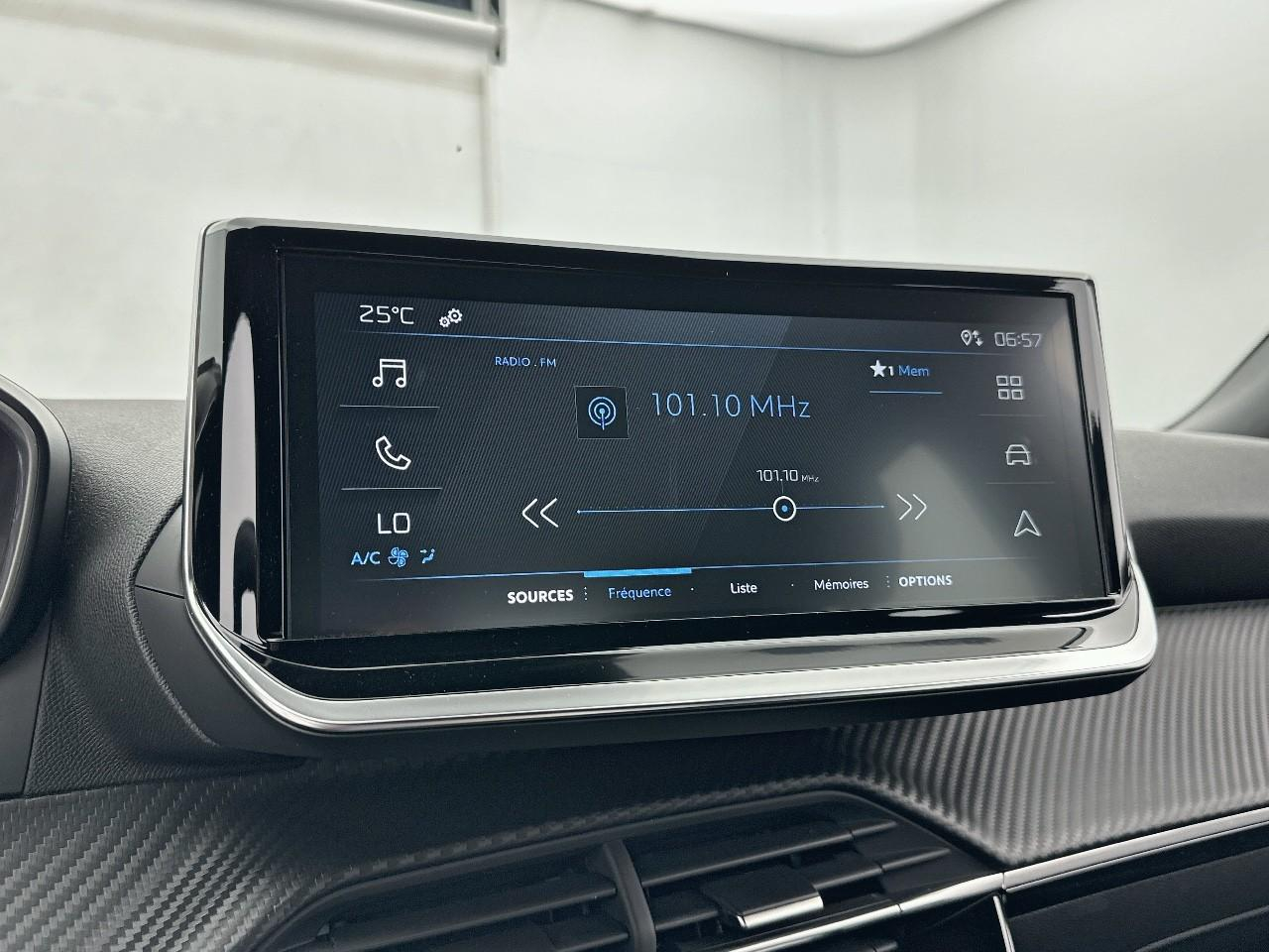 Peugeot 2008 100 s&s bvm6 style — photo 22