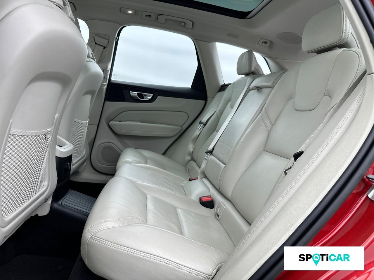 Volvo Xc60 t6 awd 253 + 145ch utimate style chrome geartronic — photo 10