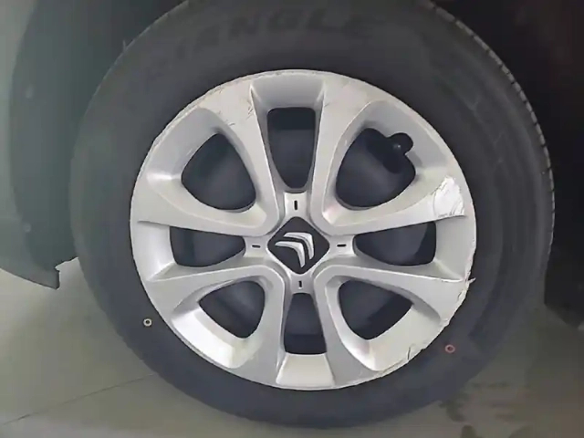 Citroën C3 bluehdi 100 ch bvm6 — photo 13