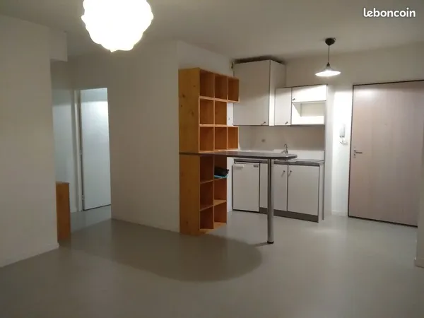 La Rochelle Studio 30m², non meublé,