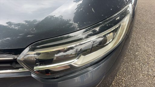 Renault Kadjar 1.2 TCe 130 Energy EDC7 - Graphite – 2018 – 118860 km – Essence – Boîte Automatique — photo 17