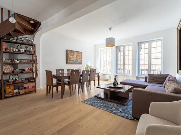 Appartement 4 pièces 143 m²