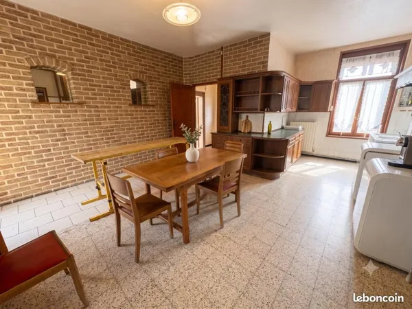 Maison 7 pièces 159 m²